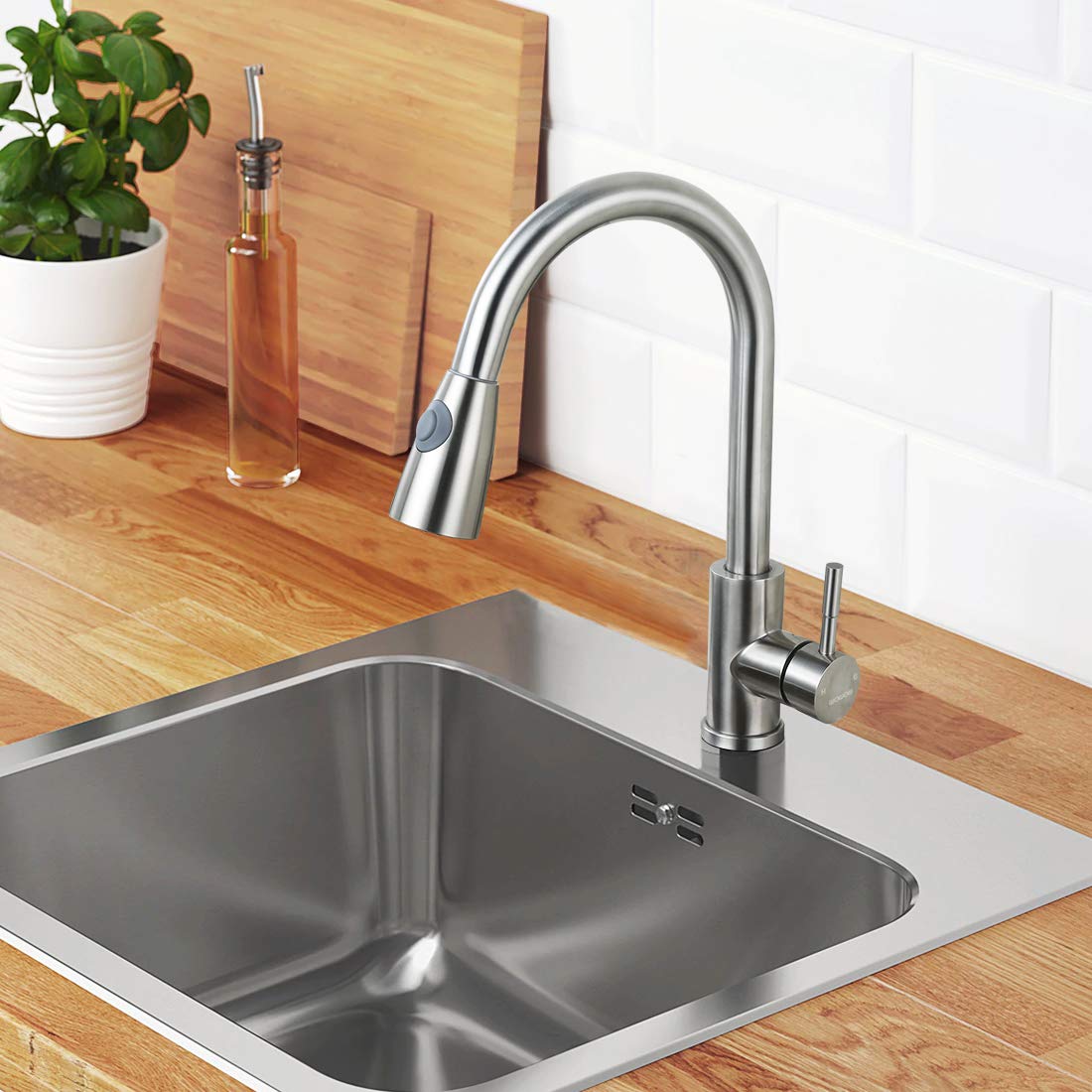 kitchen sink faucet pull down