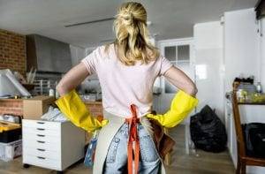8 things professional housecleaners do in their homes every day 8 things professional housecleaners do in their homes every day