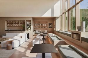 Wood + Texture Paint, Depicting The True Nature Of Life And Office | Guanzhi Design