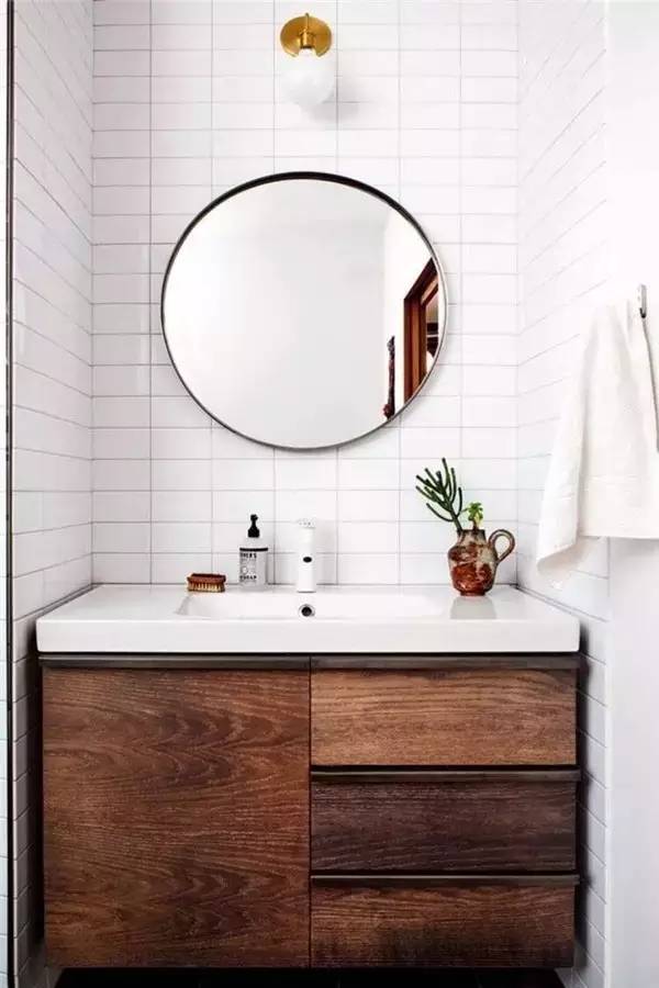 bathroom cabinets