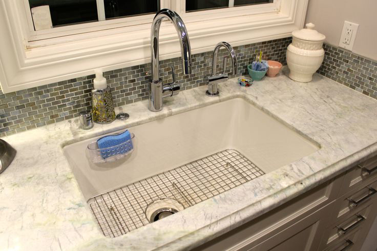 who makes rohl sinks