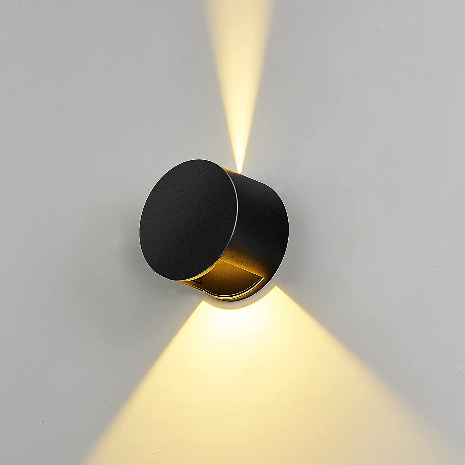 Round Outdoor Wall Lights