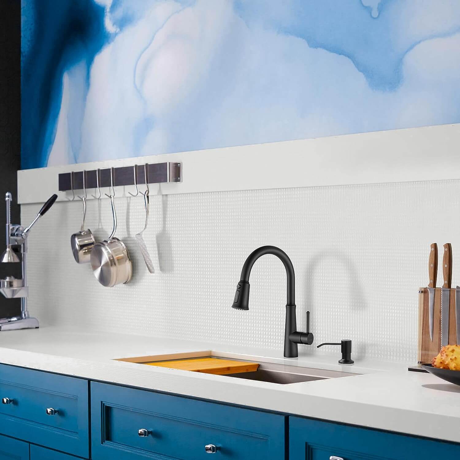 Pull Down Kitchen Faucet with Soap Dispenser